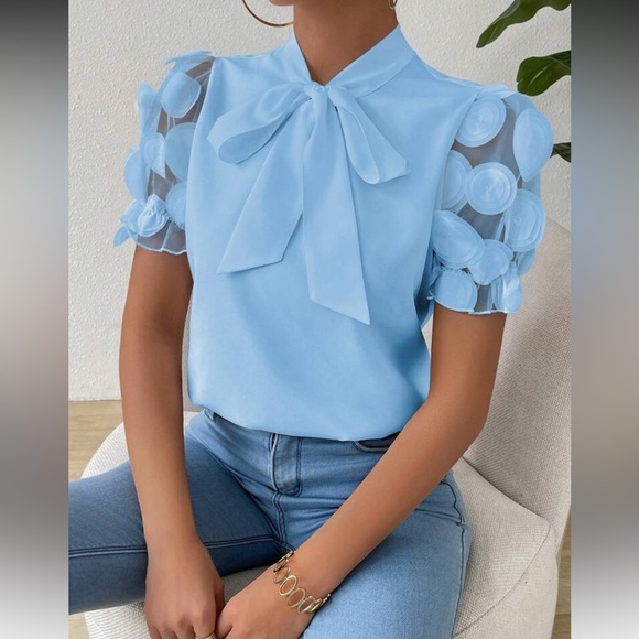 Elegant Light Blue Women's Top with Bow Detail - Picture 1 of 16